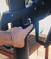 Step 19: Assembly Baser Supreme Cantilever umbrella