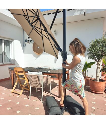 Baser Original Cantilever Umbrella