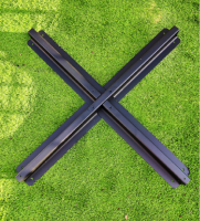 Step 2: Assembly Baser Original Cantilever umbrella